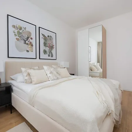 Apartament Krochmalna Browary Warszawskie With Air Conditioning And Parking By Renters Prestige